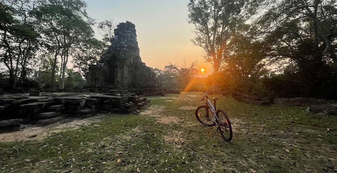 Angkor And Floating Village Cycling